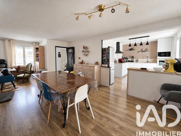 Maison à vendre 6 pièces 114,4 m² Laudun-l'Ardoise