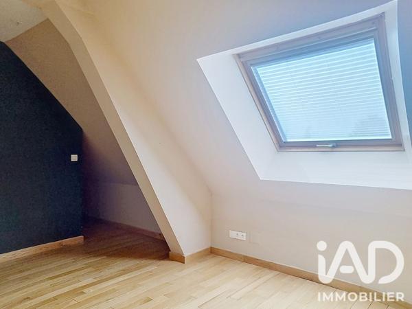 Maison à vendre 12 pièces 240,18 m² Saint-Georges-sur-Baulche