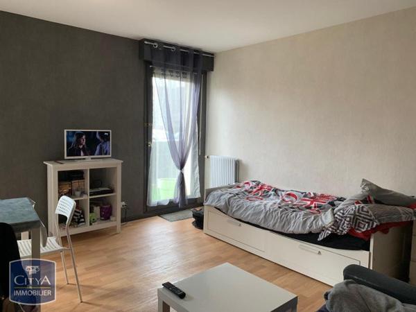 Appartement à louer 1 pièce 32.48m²