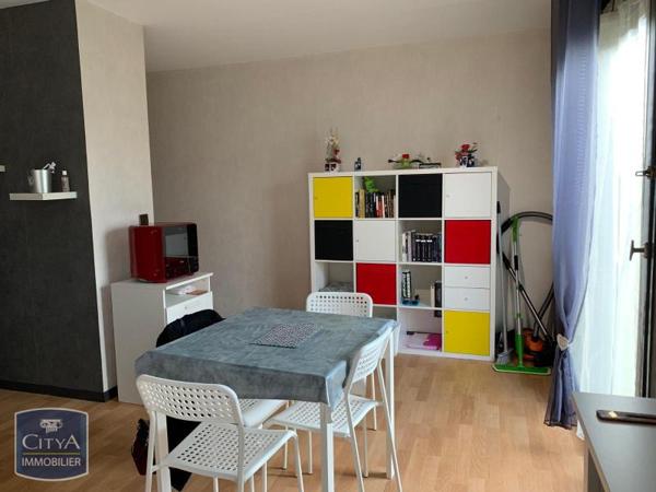 Appartement à louer 1 pièce 32.48m²