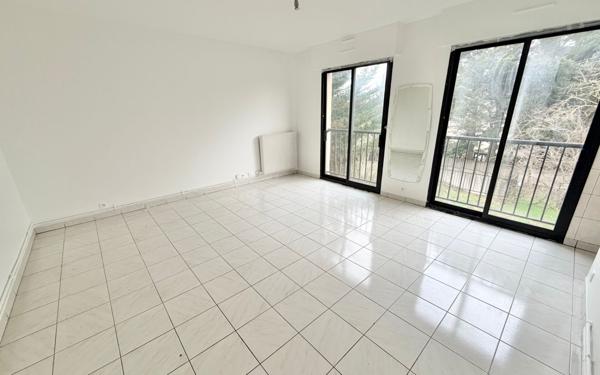 Appartement à vendre    1 pièce • 28,50 m2 Sevran
