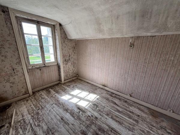 Maison à vendre à Ydes dans le Cantal (15210), ref : 86T-15029