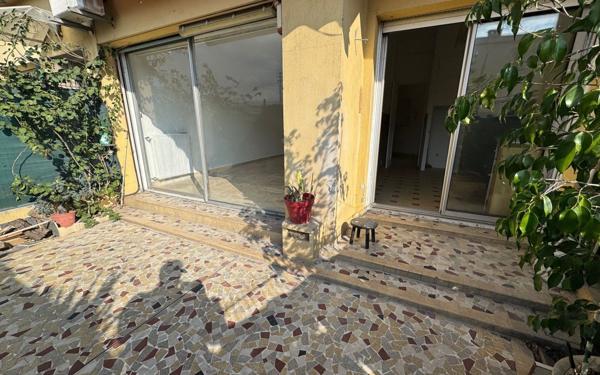 Appartement à vendre    1 pièce • 45 m2 Cagnes-sur-Mer