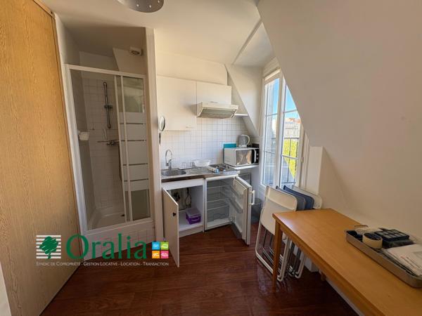 Appartement · Location Paris 15 (75015) 1 pièce · 15m²