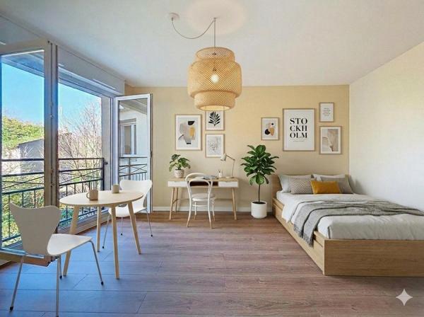 STUDIO EN PARFAIT ETAT EN PLEIN CENTRE DES LILAS