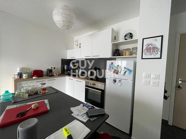 CITE DE LA GASTRONOMIE - GARE - T2 récent avec PARKING