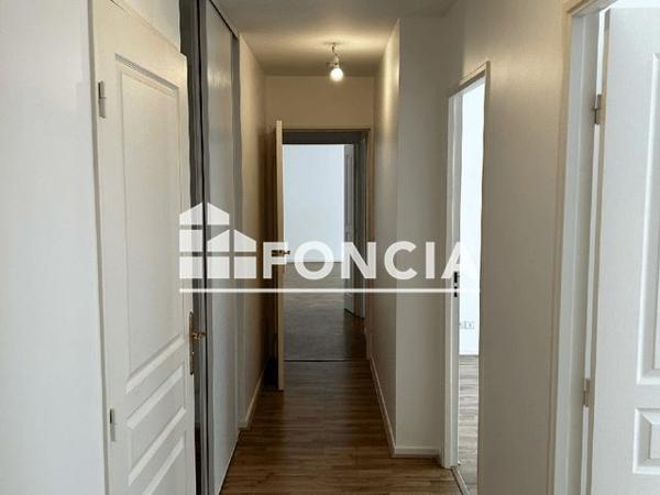 Location Appartement 3 pièces 67.7 m² - 30 RUE GENEVIEVE COUTURIER Rueil Malmaison 92500