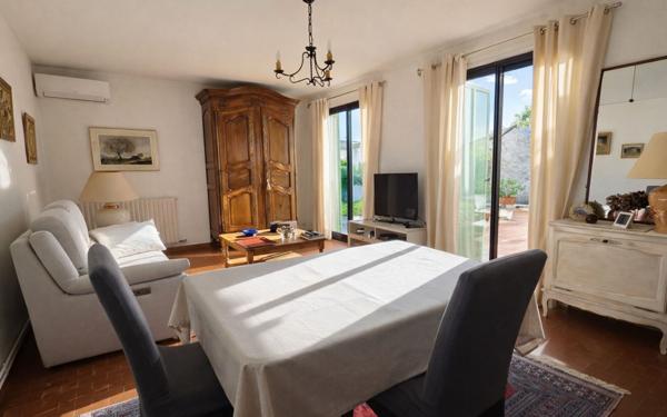 Maison à vendre    5 pièces •  Villeneuve-lès-Avignon