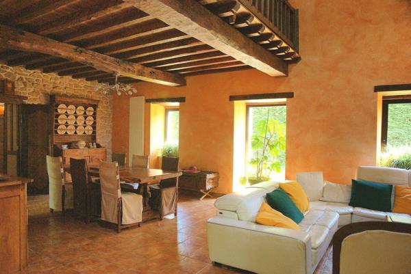 L’ élégance de la Pierre, Charme Breton et Performance Énergétique Réunis à Ploemel!