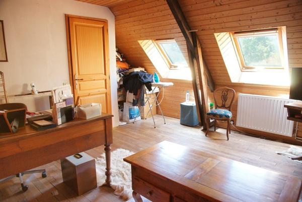 L’ élégance de la Pierre, Charme Breton et Performance Énergétique Réunis à Ploemel!