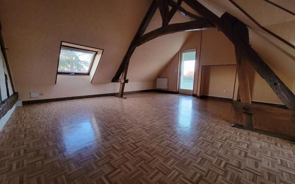 Appartement à louer    4 pièces •  Saint-Benoît-sur-Loire