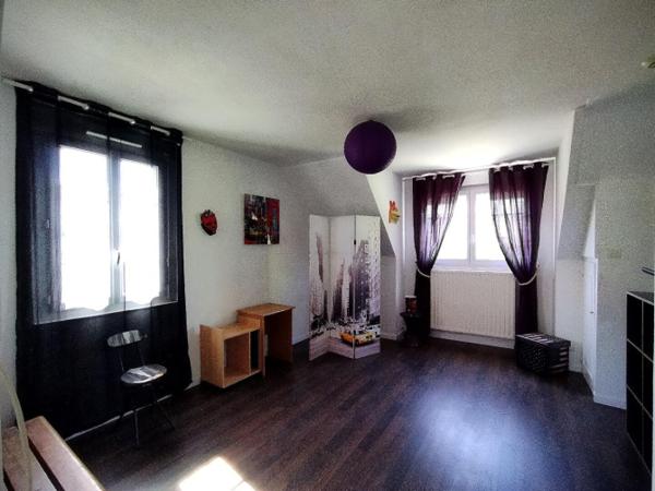 Maison de ville à Mayenne