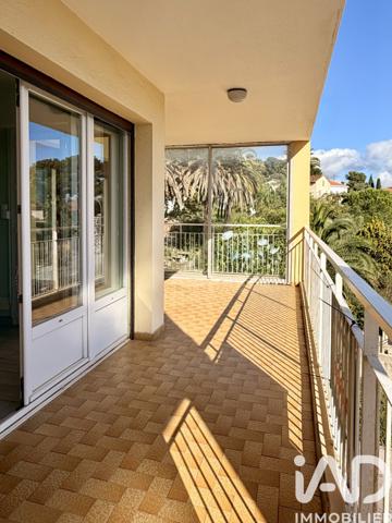 Appartement à vendre 3 pièces 62 m² Sanary-sur-Mer