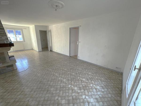 Maison à vendre à Brienne-le-Château dans l'Aube (10500), ref :