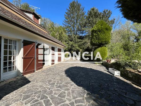 À vendre Maison 9 pièces 320 m² - Presles-en-brie 77220