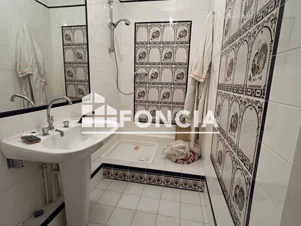 À vendre Maison 9 pièces 320 m² - Presles-en-brie 77220