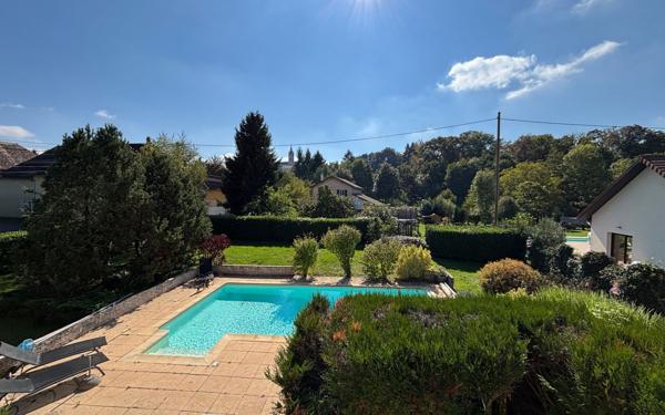 Maison à vendre    7 pièces • 201 m2 Dolomieu