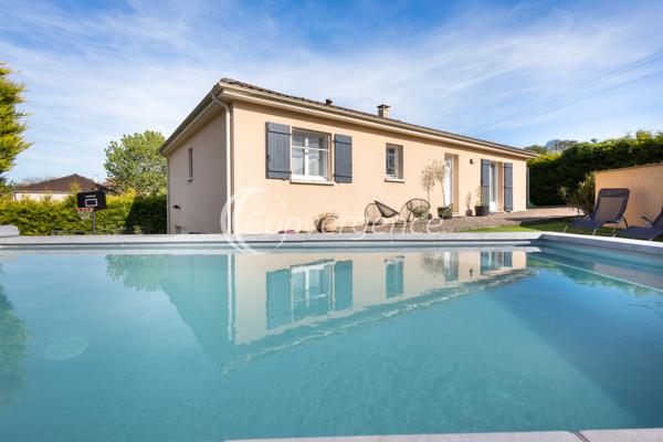 Maison
                                                                                                                                                                                                                                                                                                                        6 pièce(s)                                                                                                                                                                                                          4 chambre(s)                                                                                                                                                                                                          120  m²