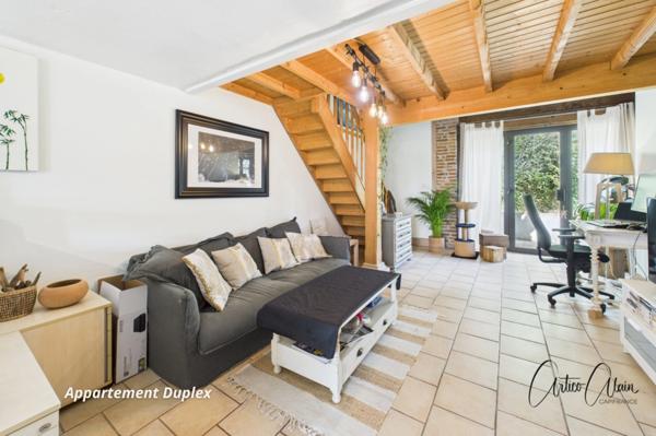 maison de caractère de 183 m² avec dépendances et fort potentiel sur plus de 9 000 m² de terrain.