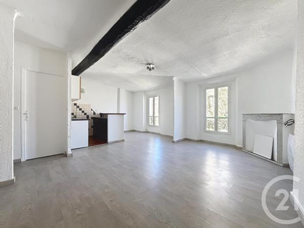Appartement F2 à vendre  2 pièces - 40,15 m2 FREJUS - 83