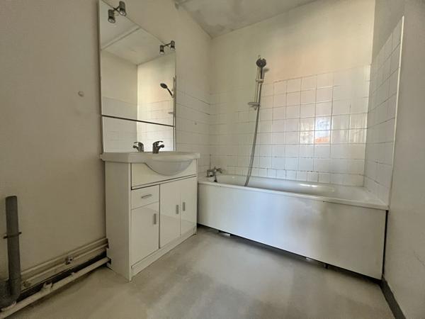 Appartement 3 pièces lumineux avec balcon, cave et stationnement - Quartier Mairie Alfortville