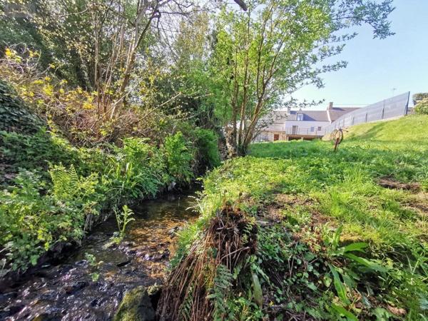 Maison à vendre à Bégard dans les Côtes-d'Armor (22140), ref : 22102-2380