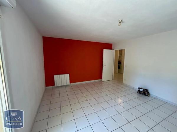 Appartement à louer 2 pièces 48.5m² Val-de-Reuil (27100)
