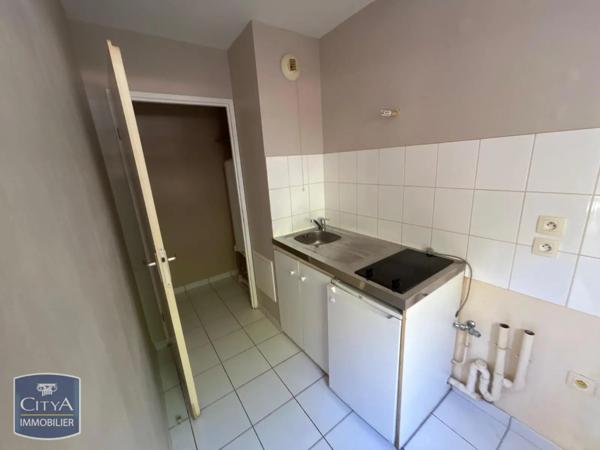Appartement à louer 2 pièces 48.5m² Val-de-Reuil (27100)