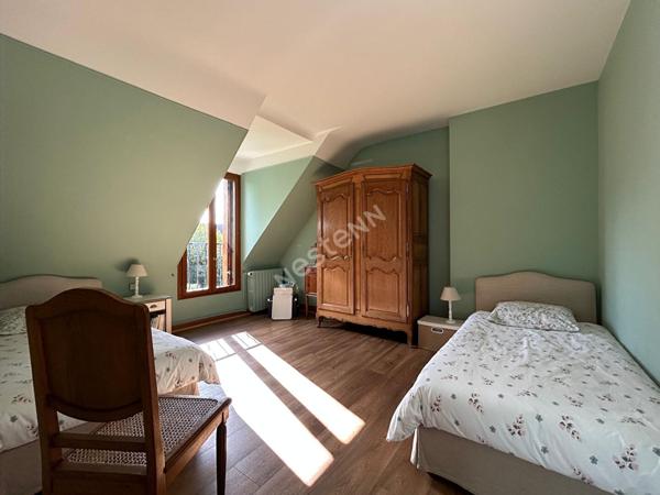 Maison Pontoise 8 pièce(s)