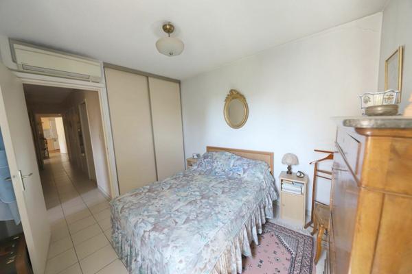 Appartement à vendre    4 pièces • 81 m2    Montpellier