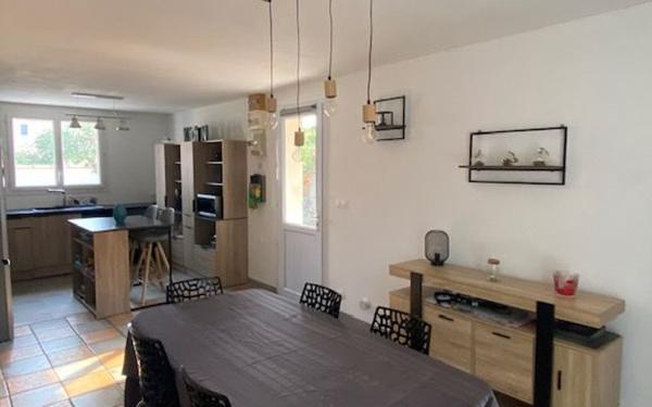 Maison à vendre    5 pièces • 143,23 m2 Rochefort