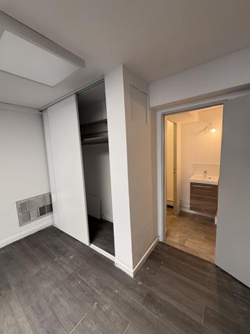 Marseille (13005) Local commercial - 340m2 - 6 Stationnements - Marseille 5ème