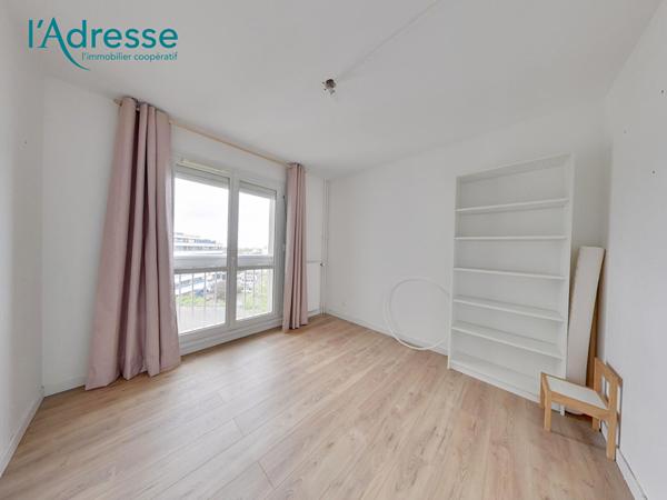 Appartement Noisy Le Grand 3 pièce(s) 64.85 m2