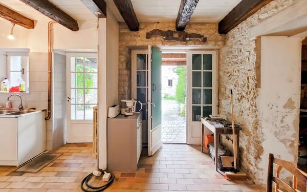 Maison à vendre    8 pièces •  Le Bois-Plage-en-Ré