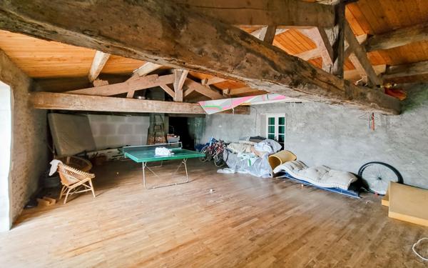 Maison à vendre    8 pièces •  Le Bois-Plage-en-Ré