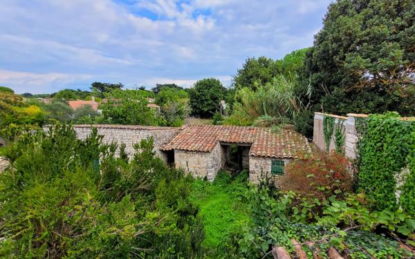 Maison à vendre    8 pièces •  Le Bois-Plage-en-Ré