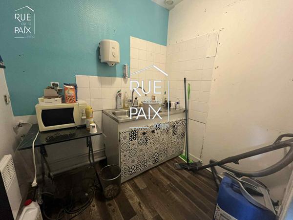 86130 BEAUMONT SAINT CYR Local commercial loué