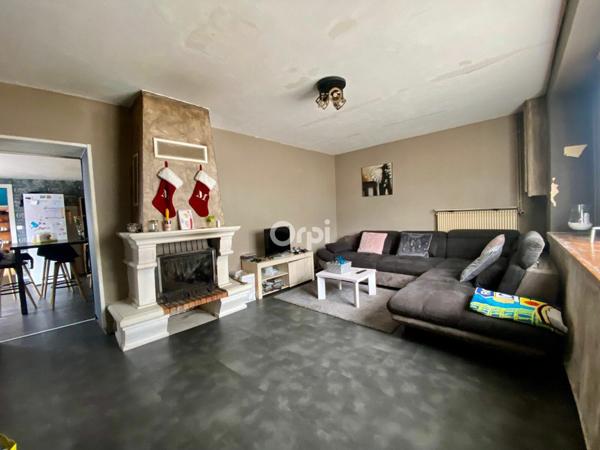 Maison à vendre    4 pièces •  Scey-sur-Saône-et-Saint-Albin