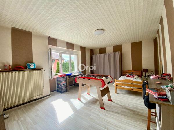 Maison à vendre    4 pièces •  Scey-sur-Saône-et-Saint-Albin