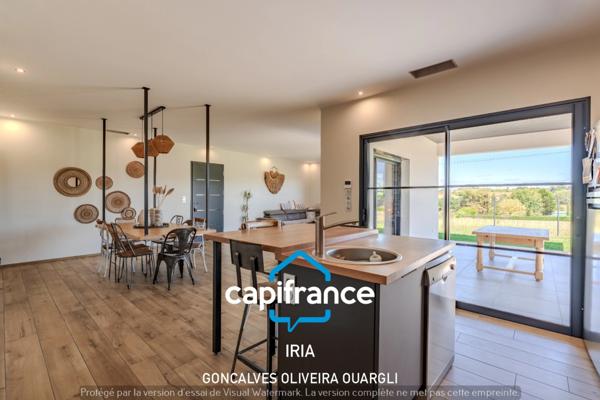 Maison contemporaine de plain-pied d'environ 144 m²-Quartier résidentiel recherché à PENNE D'AGENAIS (47)