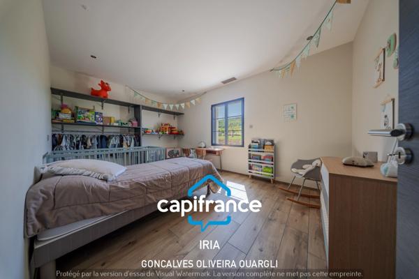 Maison contemporaine de plain-pied d'environ 144 m²-Quartier résidentiel recherché à PENNE D'AGENAIS (47)