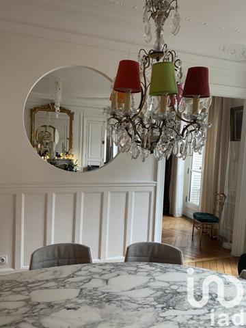 Appartement 5 pièces de 130 m² à Paris (75006)