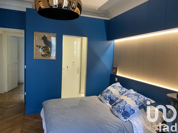 Appartement 5 pièces de 130 m² à Paris (75006)