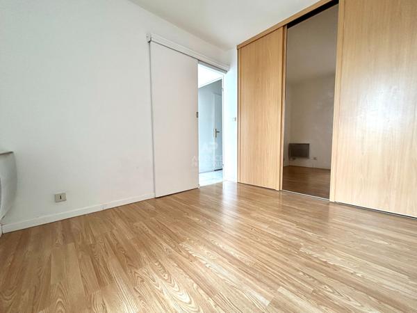Appartement Carrieres Sous Poissy 2 pièce(s) 35 m2 €155 000 ** - Référence 9236