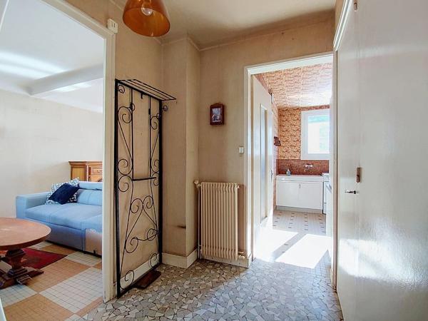 Maison
         5 pièces
        - 75 m² 119 000 € *