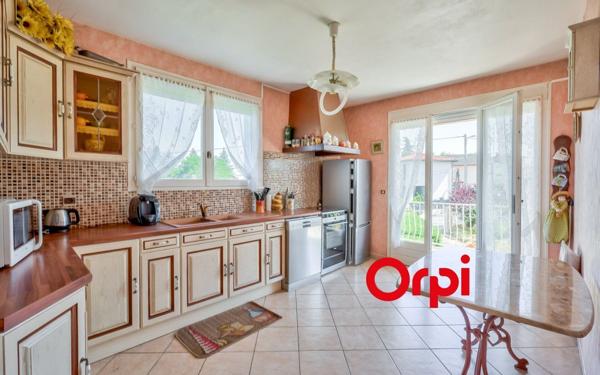 Maison à vendre    4 pièces • 100 m2 Grézieu-la-Varenne