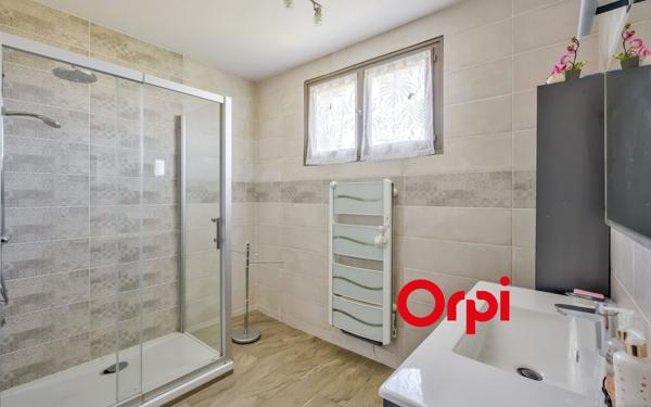 Maison à vendre    4 pièces • 100 m2 Grézieu-la-Varenne