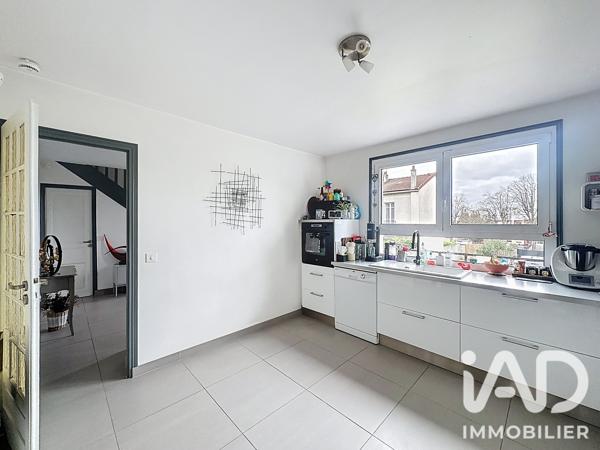 Maison à vendre 6 pièces 144,07 m² Nanterre