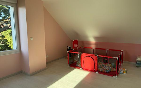 Maison à vendre    5 pièces •  Saint-Hilaire-Saint-Mesmin