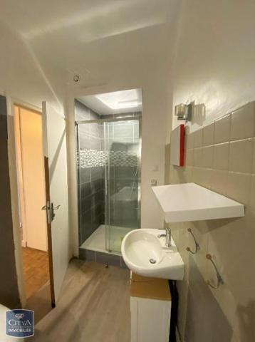 Appartement à louer 3 pièces 65.75m²